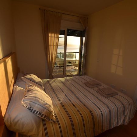Apartamento Pie De Playa Finisterre Exterior photo
